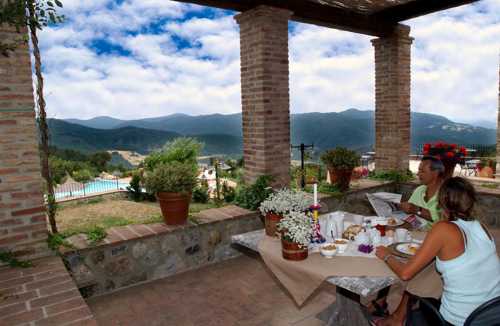 Relais Guado Al Sole Hotel Pomarance Room photo