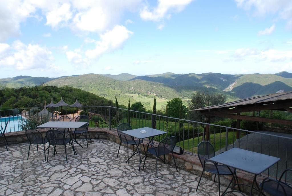 Relais Guado Al Sole Hotel Pomarance Exterior photo