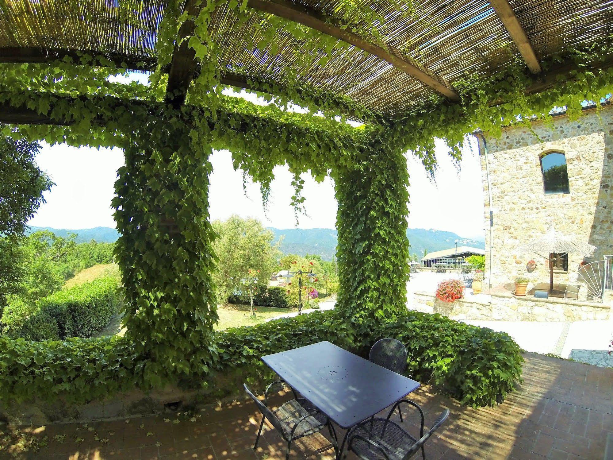 Relais Guado Al Sole Hotel Pomarance Exterior photo