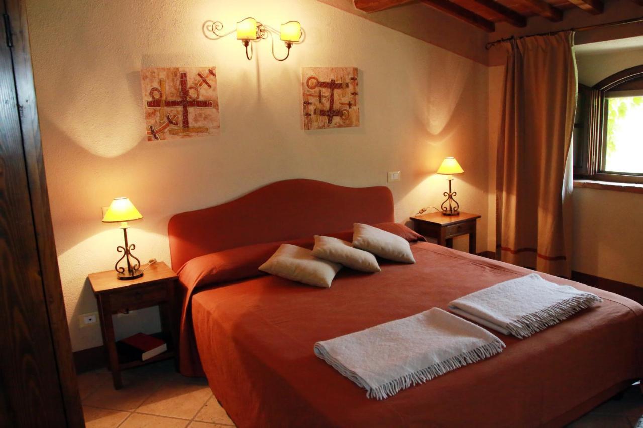 Relais Guado Al Sole Hotel Pomarance Room photo